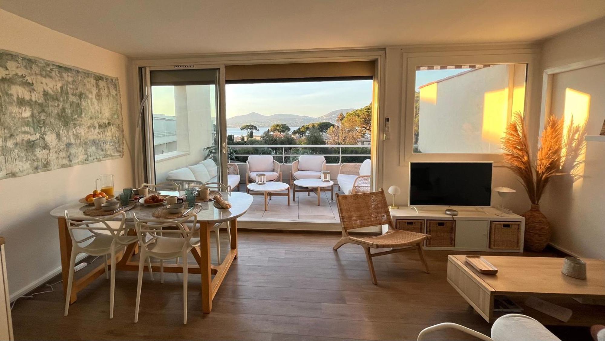 Terrasse Vue Mer - Appartement 6 Pers, 3 Chambres Et Parking A St Tropez Saint-Tropez Exterior photo