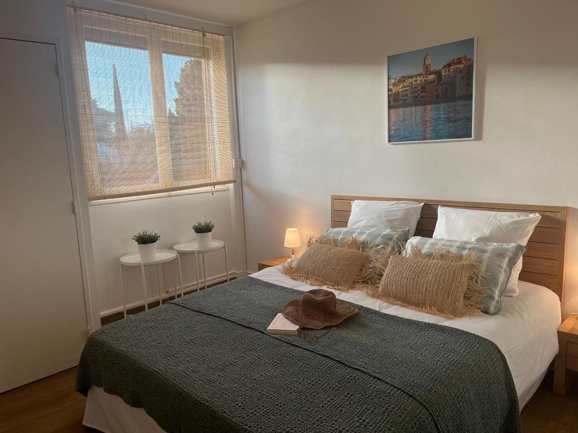Terrasse Vue Mer - Appartement 6 Pers, 3 Chambres Et Parking A St Tropez Saint-Tropez Exterior photo